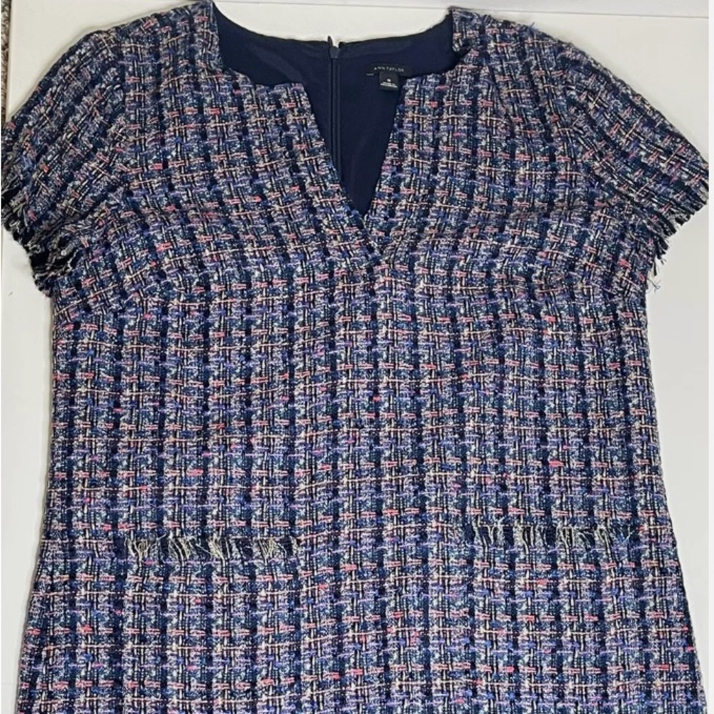 Ann Taylor Lined Blue Tweed Short Sleeve Sheath Dress With Pockets Women’s Sz 8